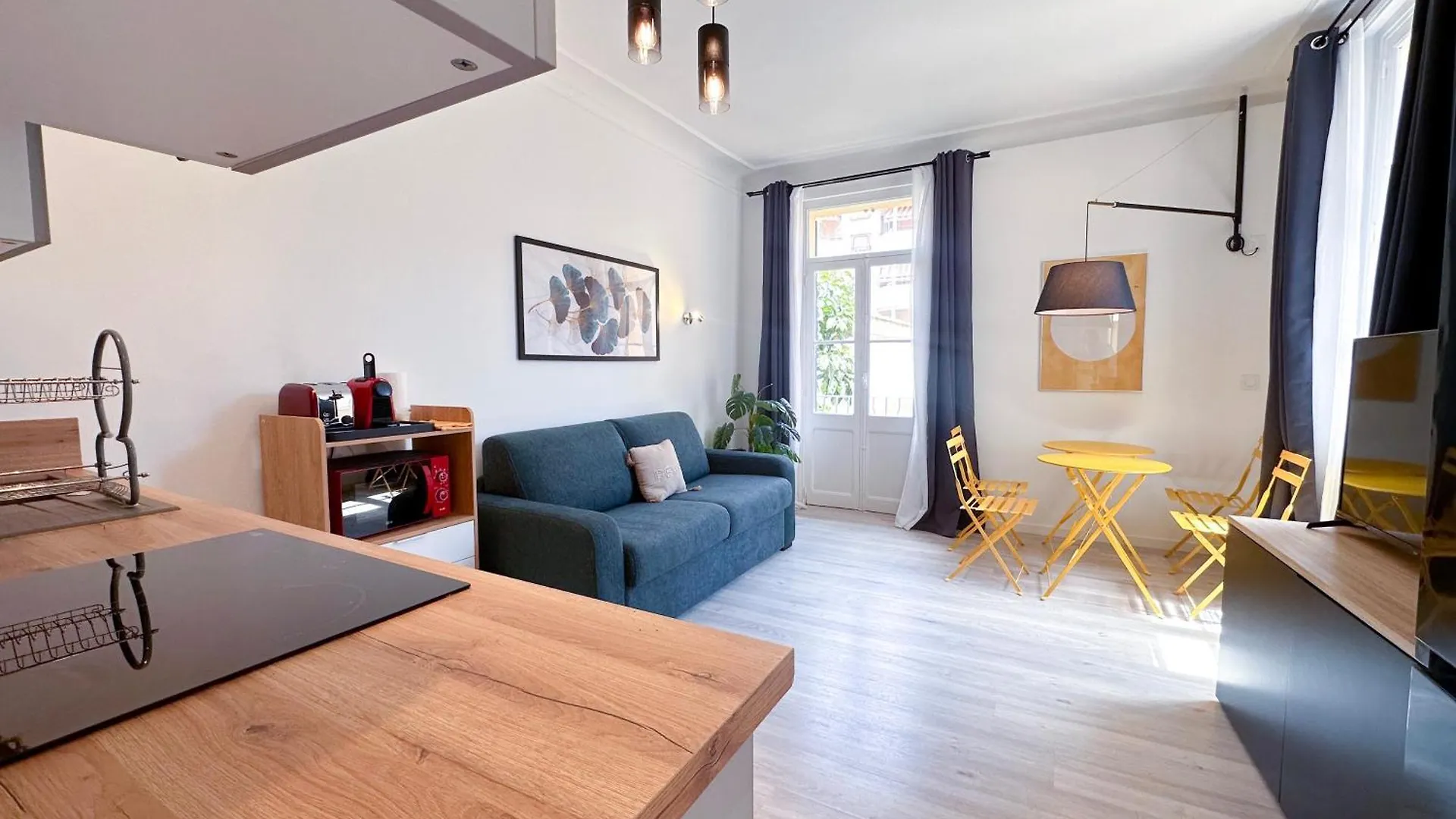 Appartement Gambetta - Lumineux Calme Au Coeur D'Antibes Et De Ses Plages